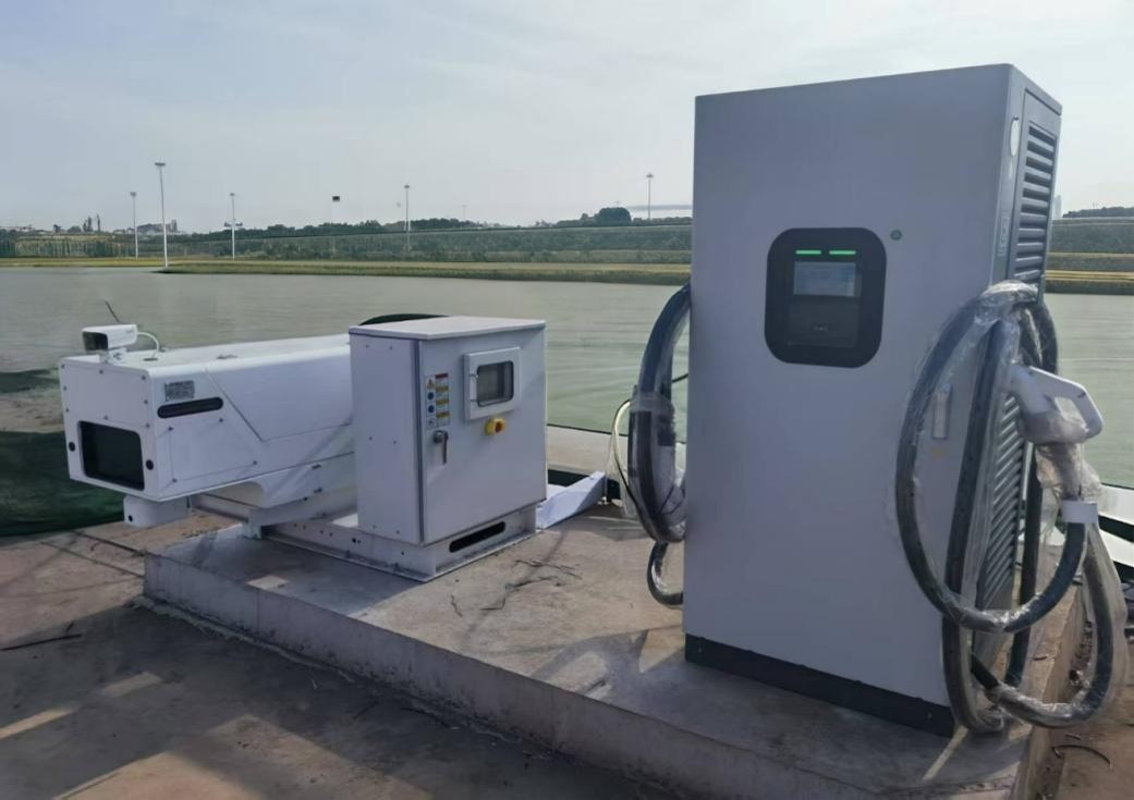 ERTG with Battery & Automatic Charging.jpg